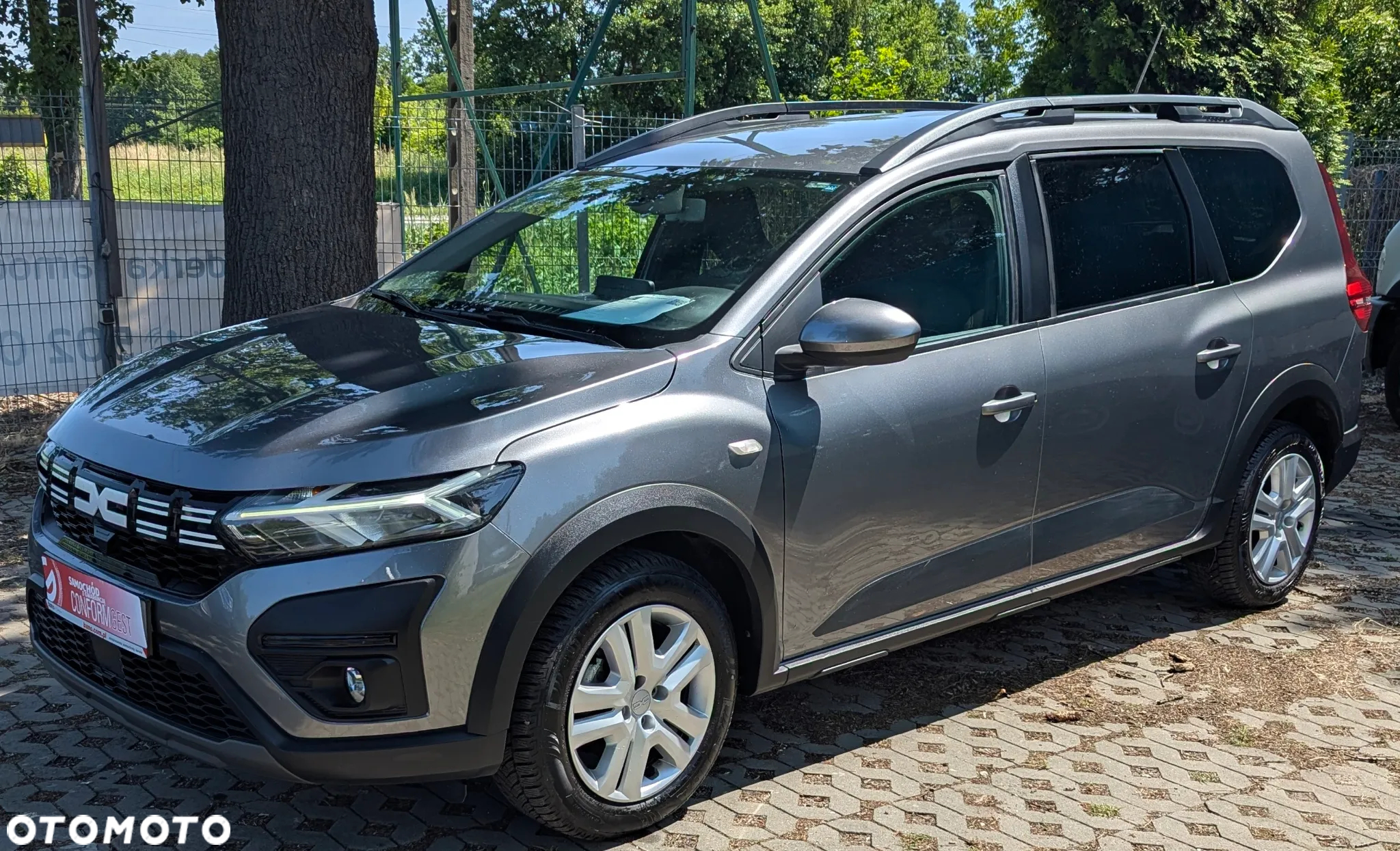 Dacia Jogger 1.0 TCe Essential 7os - 3