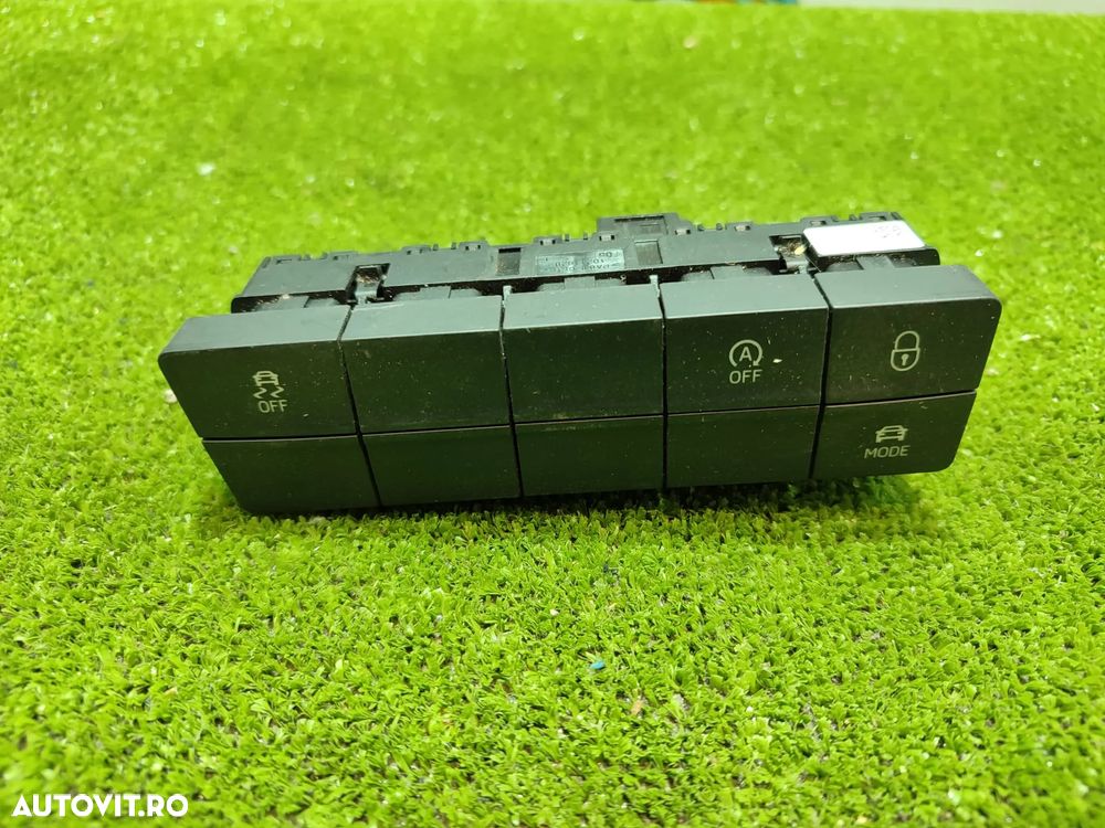 PANOU BUTOANE BLOCARE USI SKODA OCTAVIA 3 SEDAN 1.6 DIESEL 2015 COD OEM 5E2927238B / 2013-2016 - 1