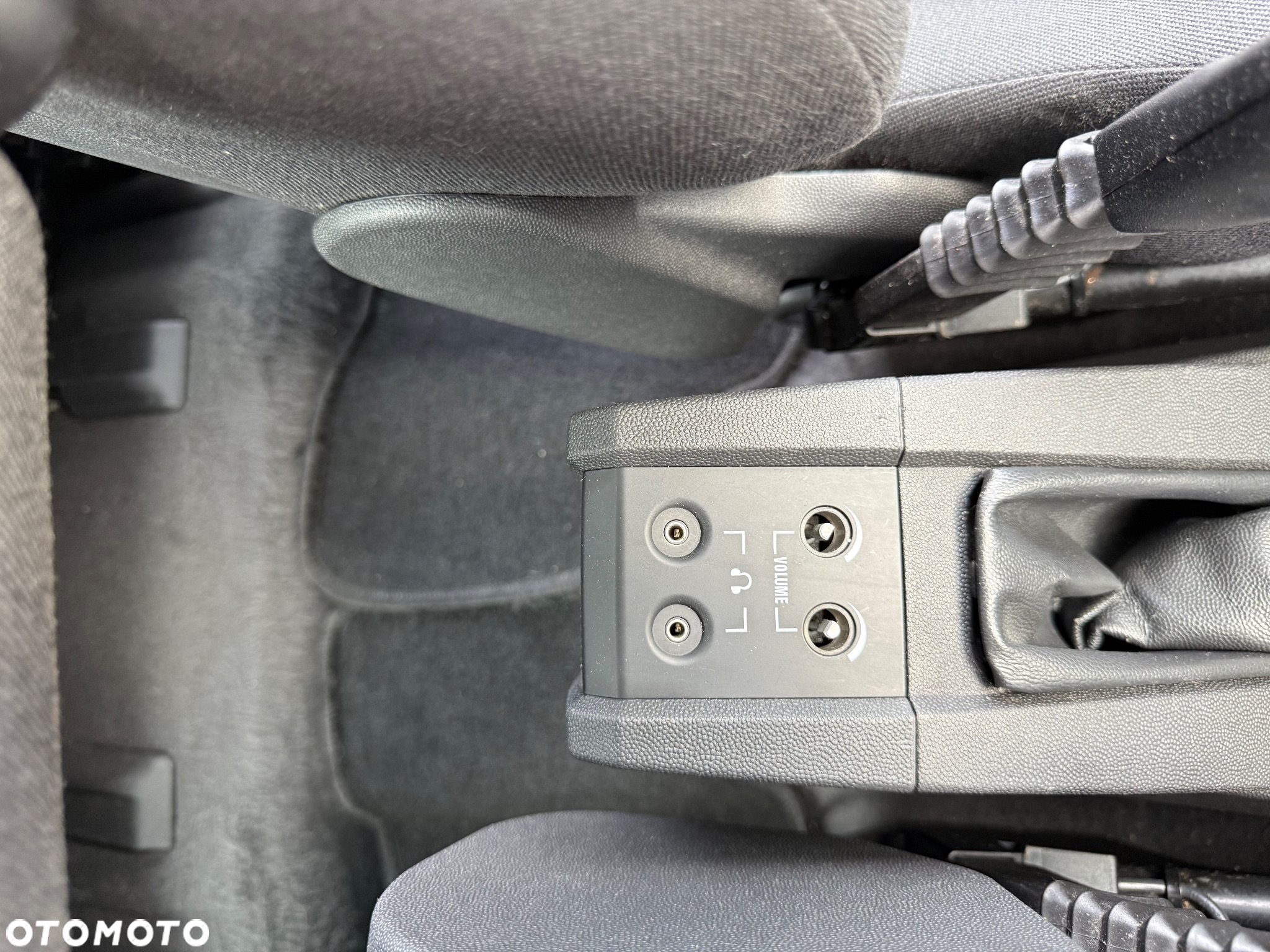 Opel Meriva 1.6 16V (Essentia) - 22