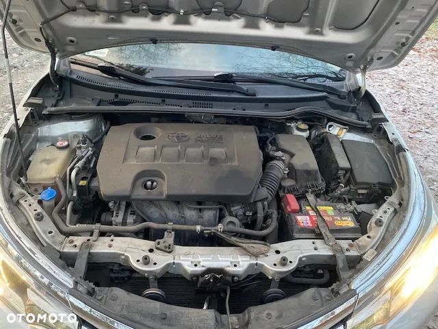 Toyota Corolla 1.6 Comfort MS - 15