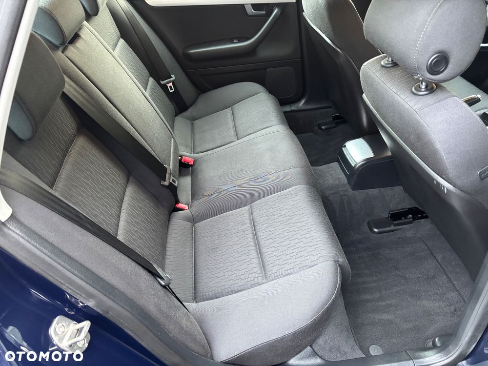 Audi A4 Limousine 1.8 T - 34