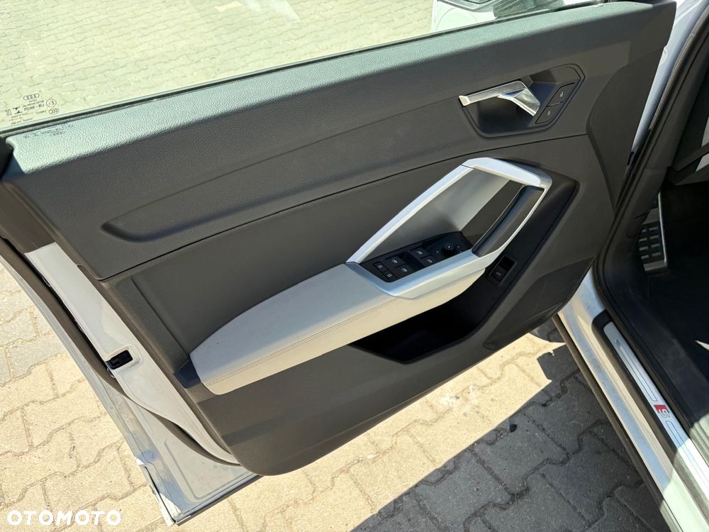 Audi Q3 35 TDI S tronic S line - 12