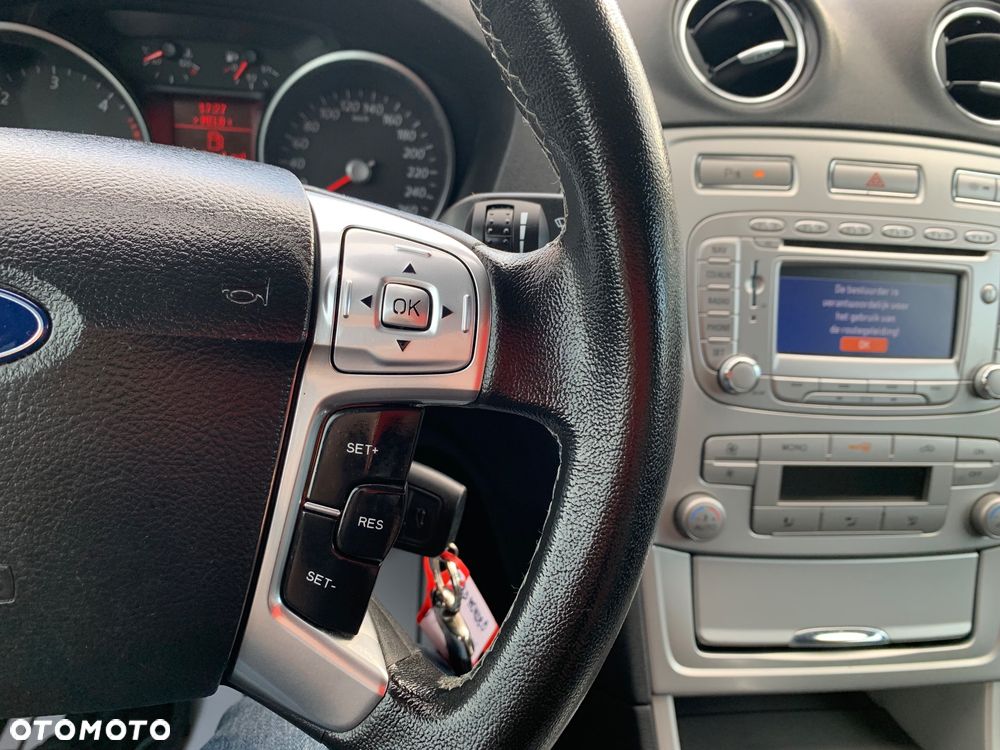 Ford Mondeo 2.0 TDCi EConetic Trend - 25