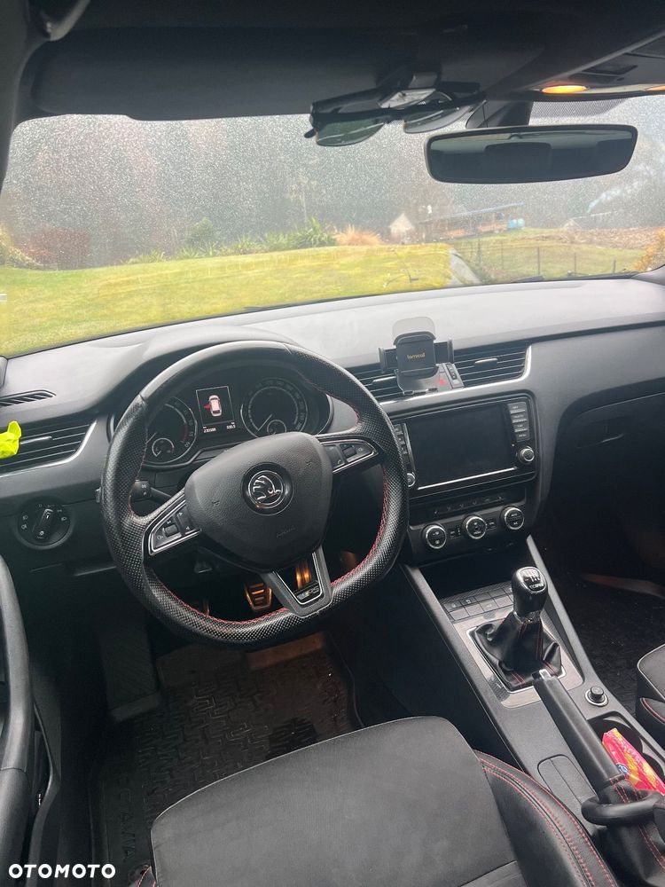 Skoda Octavia 2.0 TDI (Green tec) RS - 13