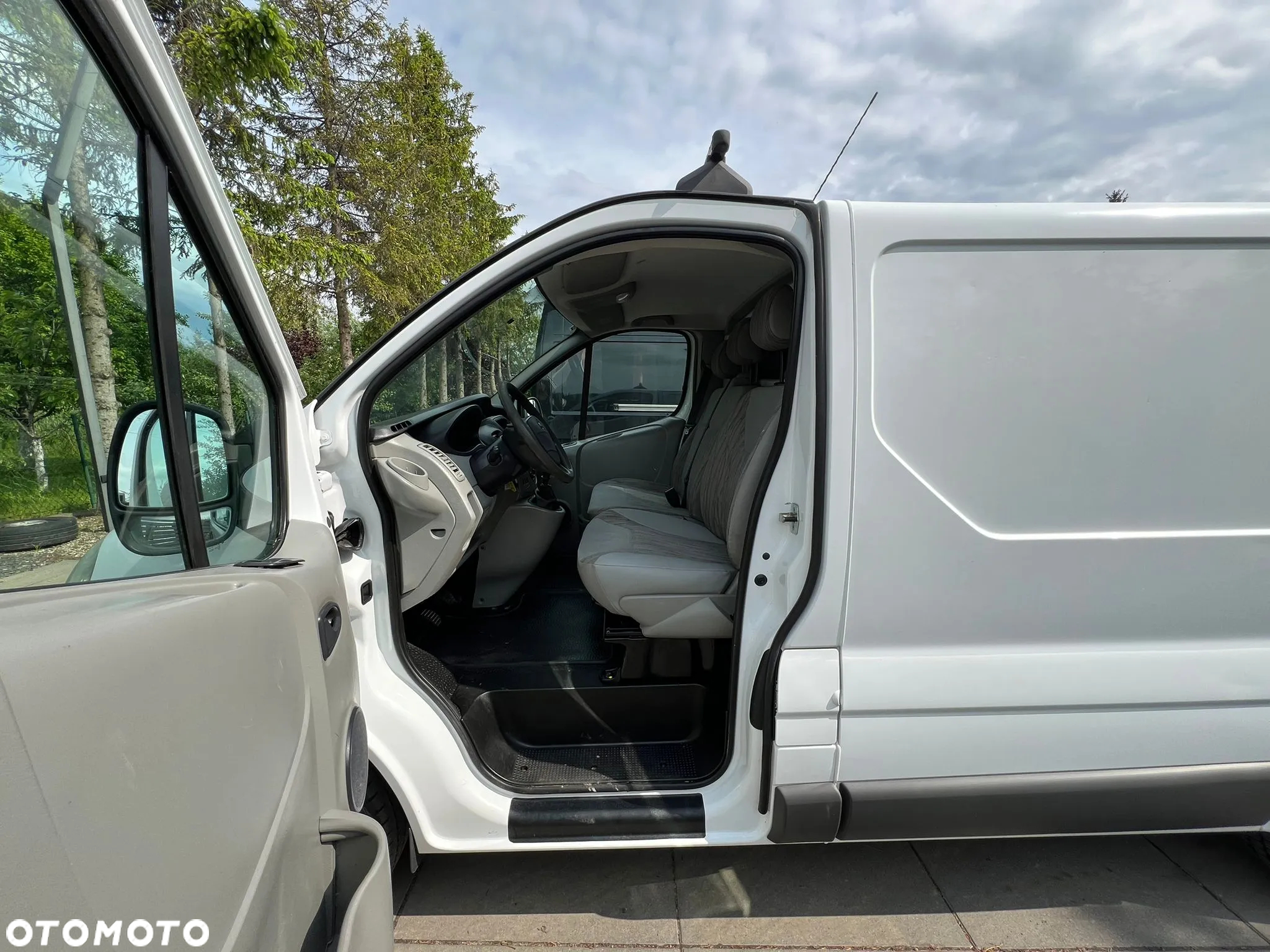 Renault TRAFIC kLIMATYZACJA - 30