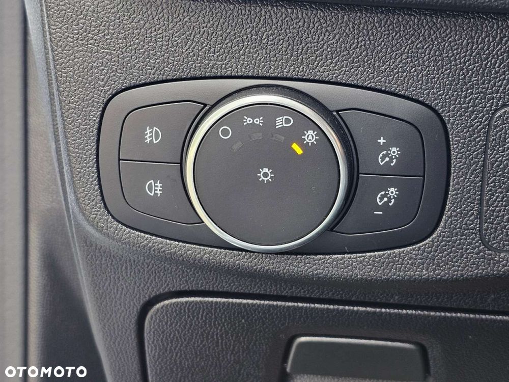 Ford Focus - 27