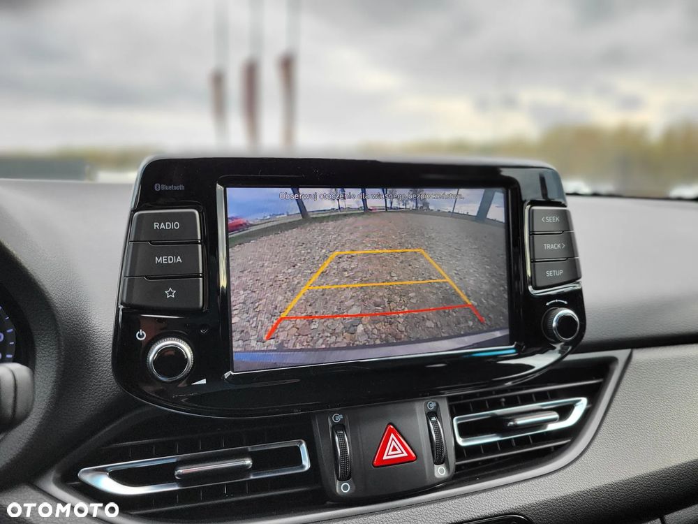 Hyundai i30 1.5 DPI Smart - 14