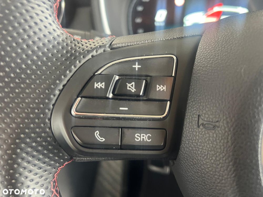 MG HS 1.5 T-GDI Excite DCT - 26