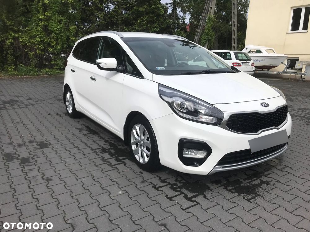 Kia Carens 1.7 CRDi L DCT - 2