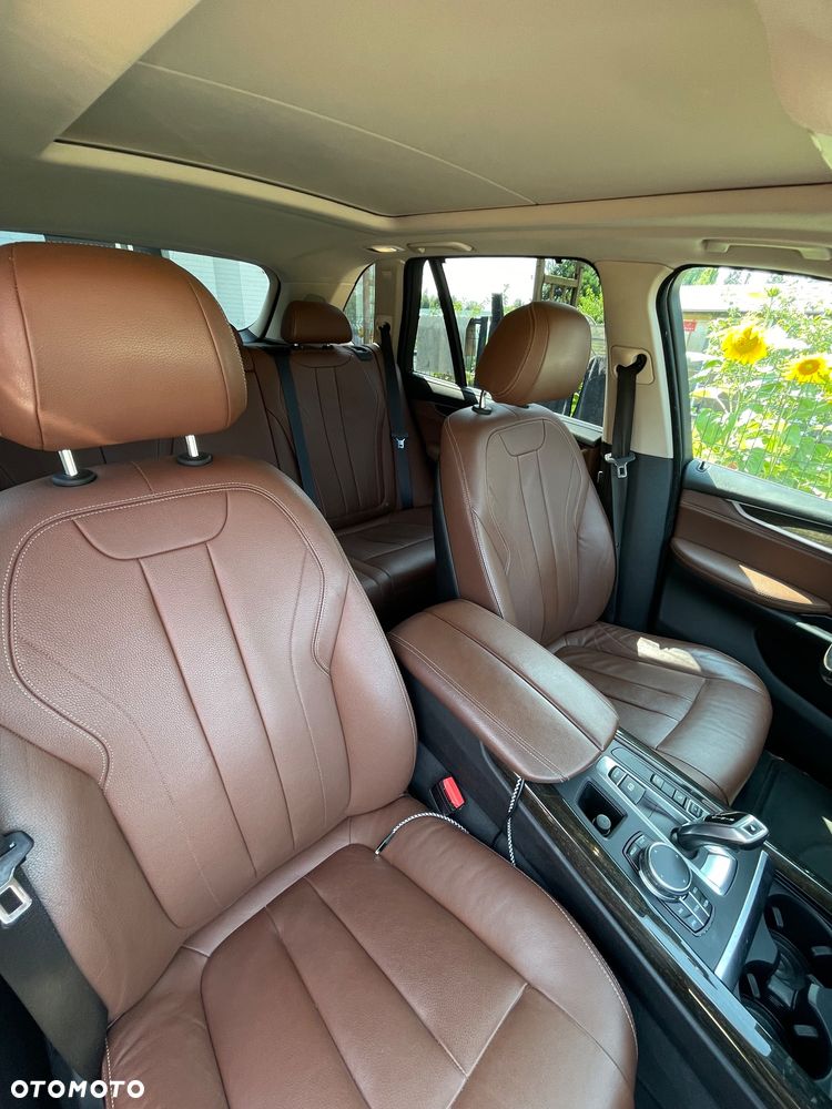BMW X5 xDrive35i Edition Exclusive - 17