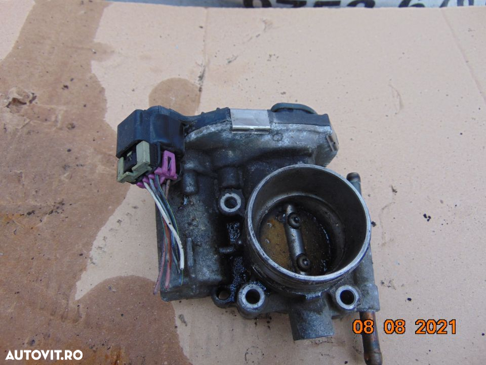 Clapeta acceleratie Opel Corsa D 1.0 dezmembrez Opel Corsa d 1.0 - 2