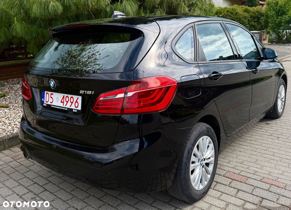 BMW Seria 2 218i Sport Line - 9