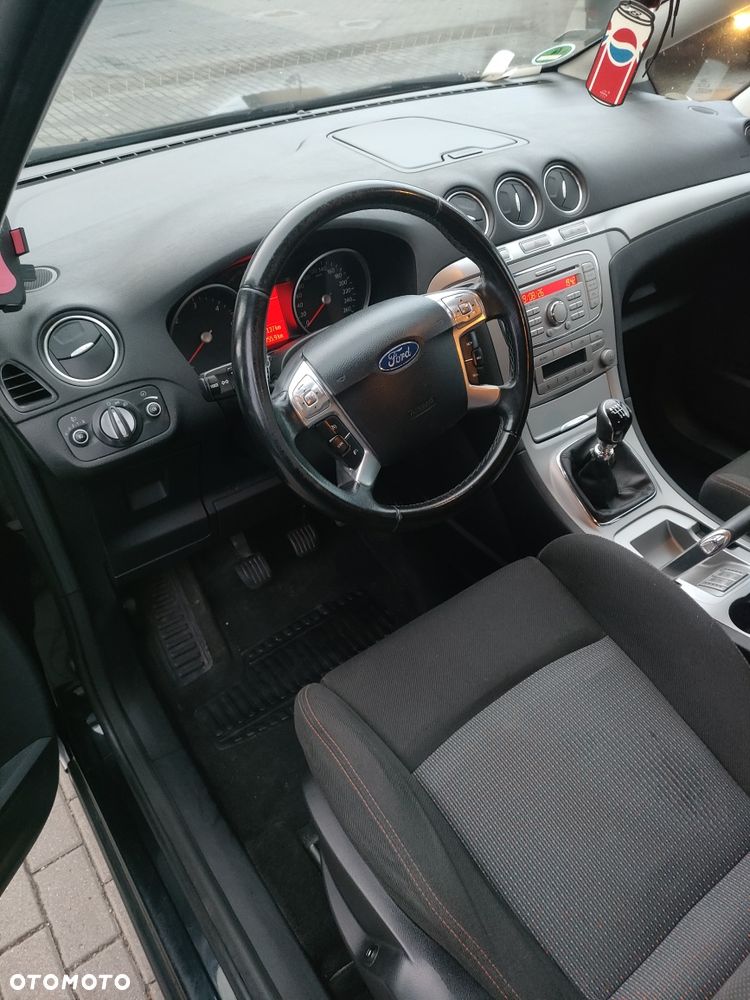 Ford S-Max - 5