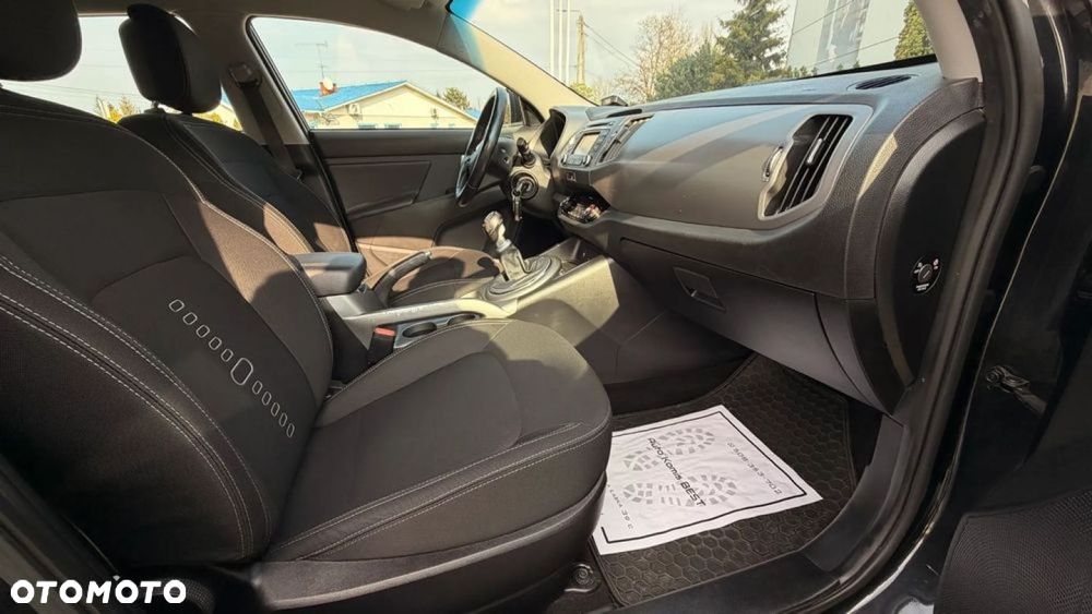 Kia Sportage - 25