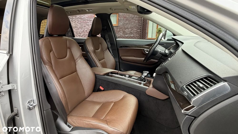 Volvo XC 90 T6 AWD Geartronic Inscription - 22
