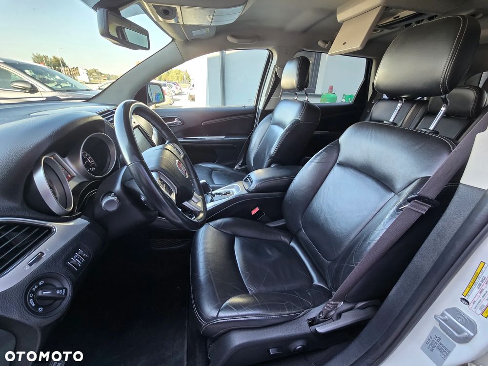 Fiat Freemont 2.0 Multijet 16V DPF Automatik Allrad Lounge - 17