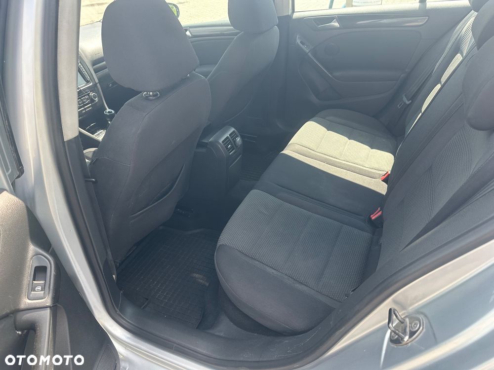 Volkswagen Golf 2.0 TDI Comfortline - 10