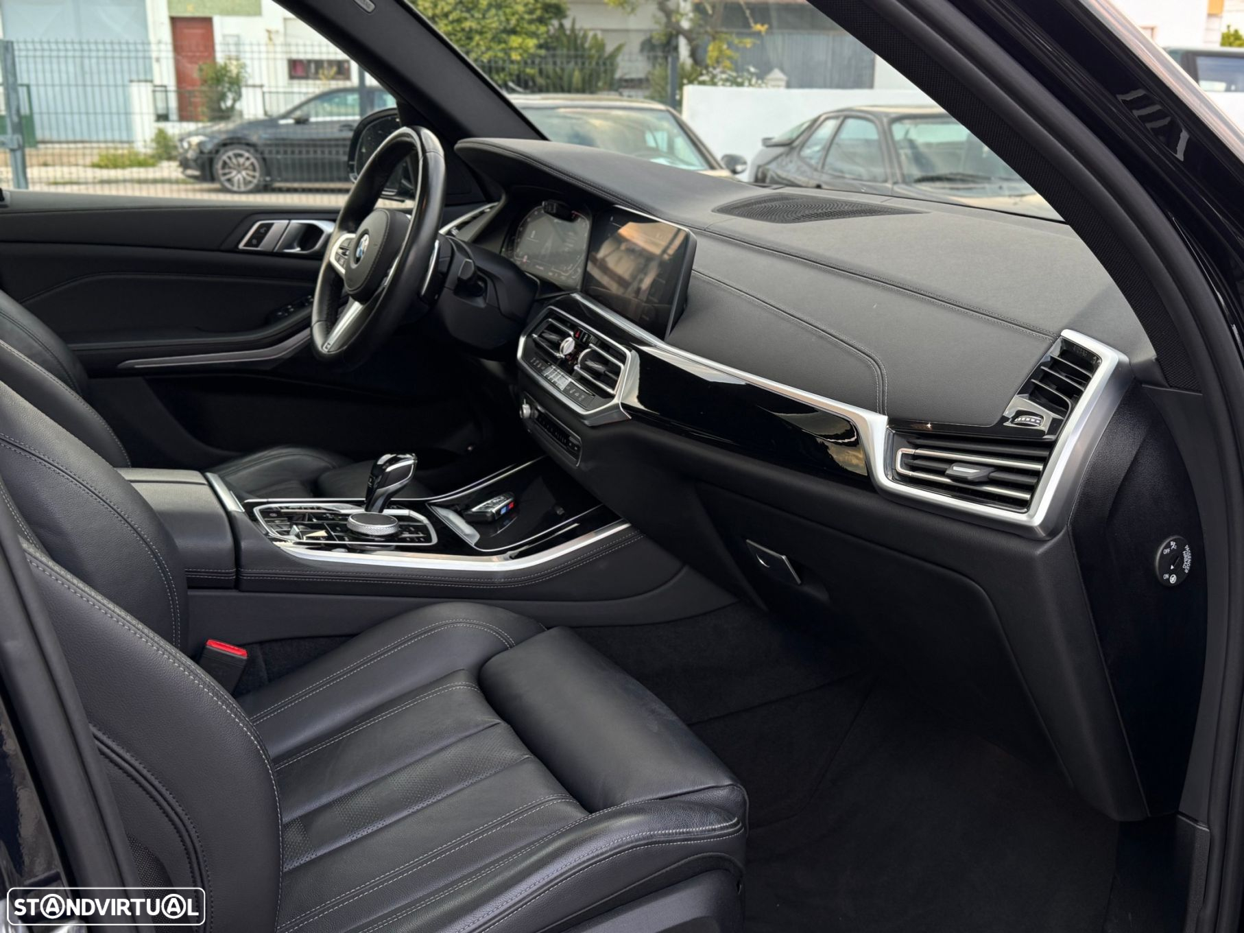 BMW X5 45 e xDrive Pack M - 12