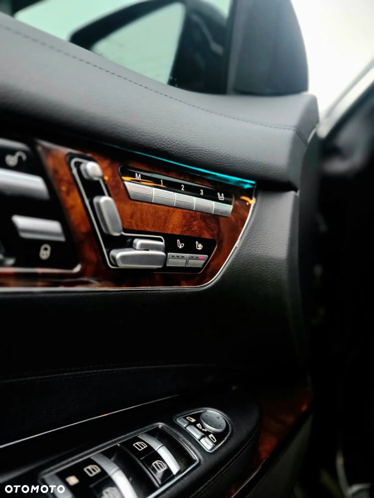 Mercedes-Benz CL 500 4Matic (BlueEFFICIENCY) 7G-TRONIC - 7