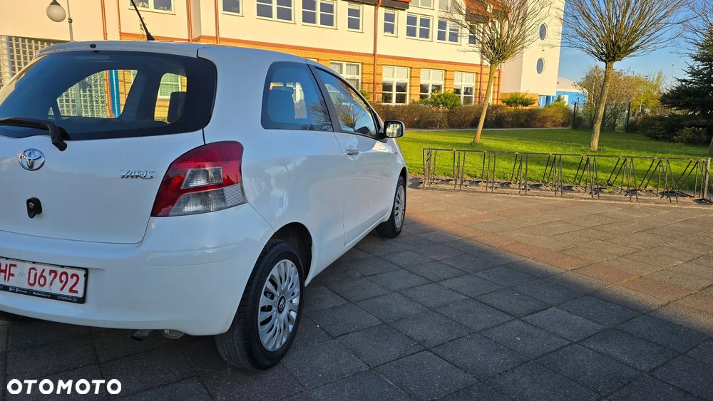 Toyota Yaris - 34