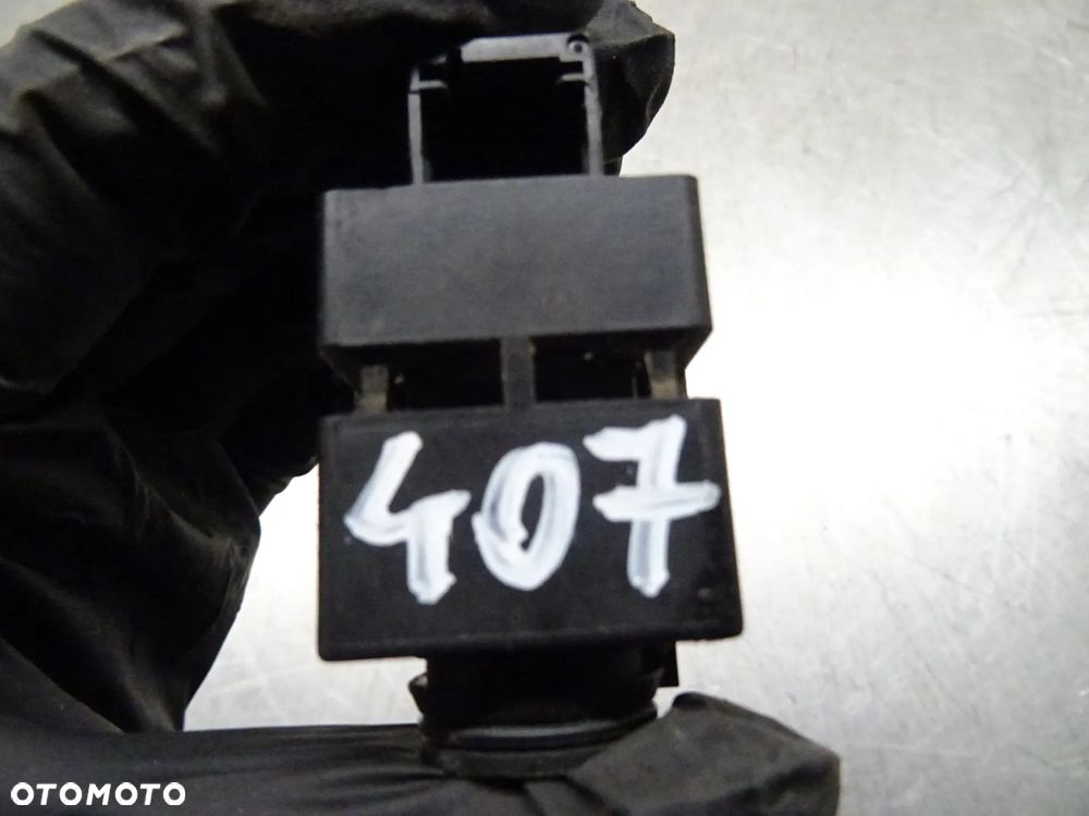 PEUGEOT 407 SW KOMBI 2.0HDI CZUJNIK TEMPERATURY 964657338002 - 2