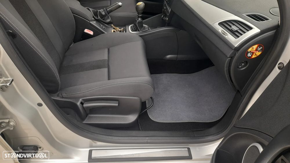 Renault Mégane 1.5 dCi Dynamique - 37