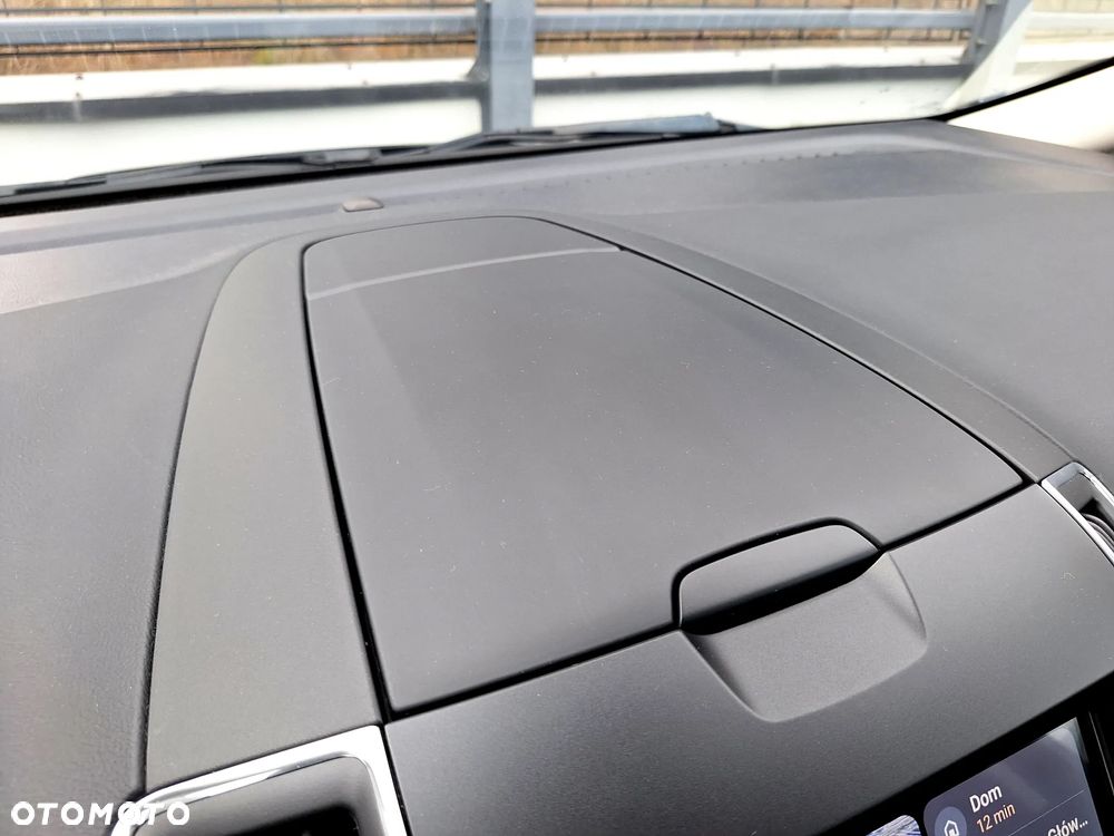 Ford S-Max 2.0 EcoBlue Titanium - 38