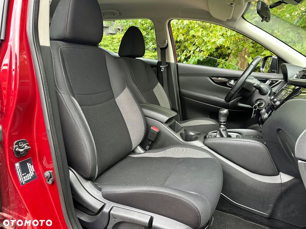 Nissan Qashqai - 24