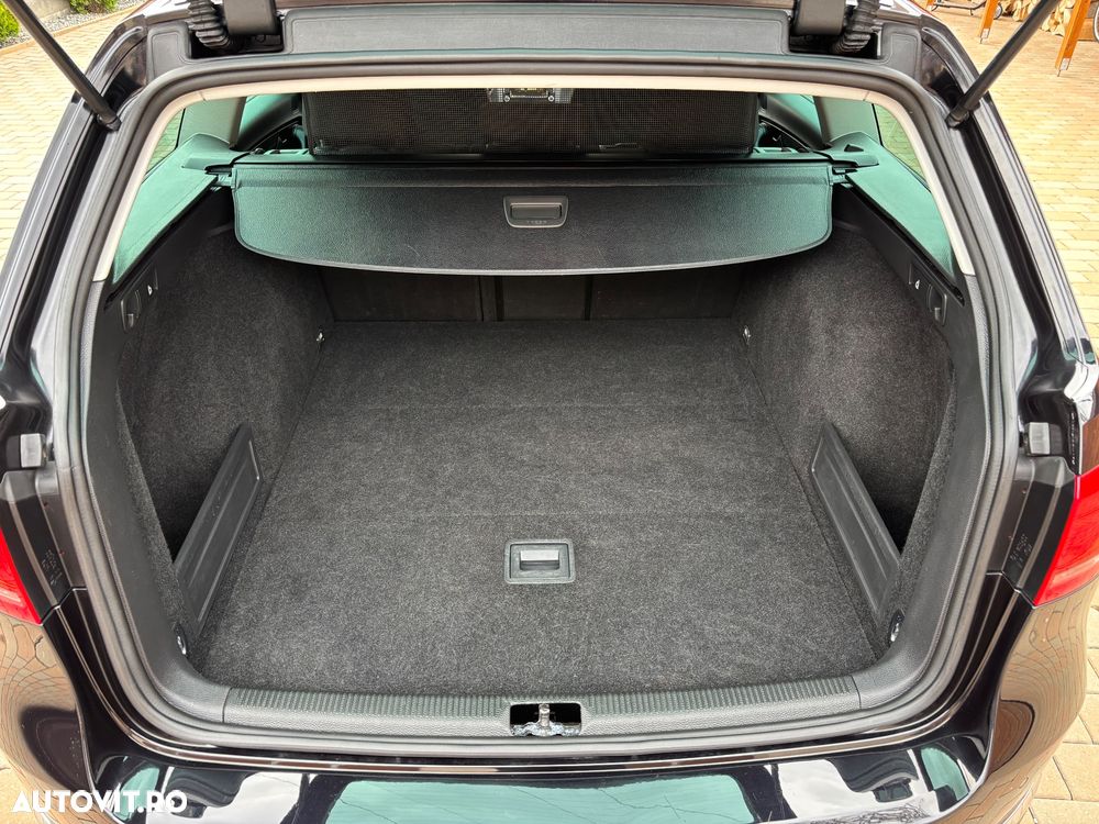 Volkswagen Passat 2.0 TDI BlueMotion Technology DPF Comfortline - 18