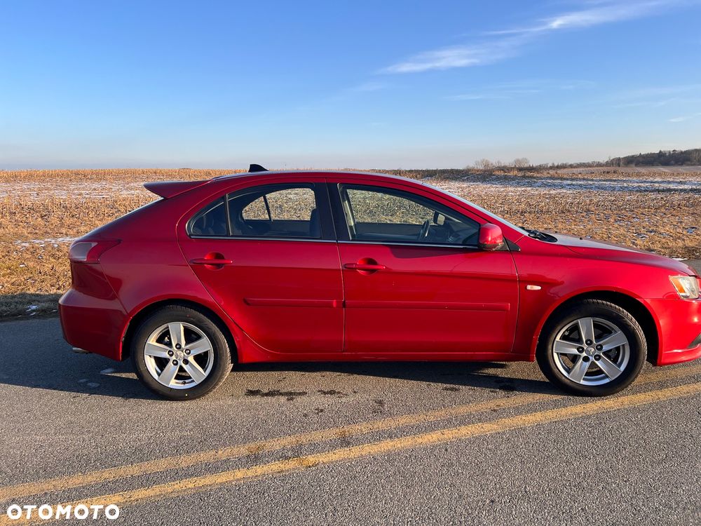 Mitsubishi Lancer 1.8 Intense - 3