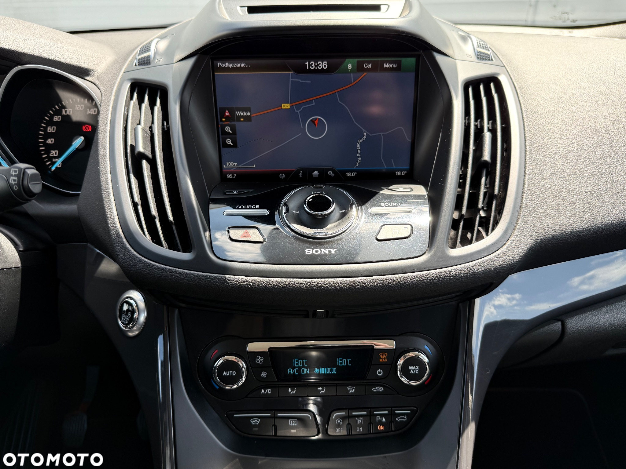 Ford Kuga 2.0 TDCi 4WD Titanium - 27