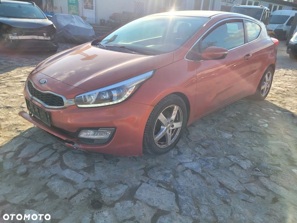 Kia ProCeed - 1