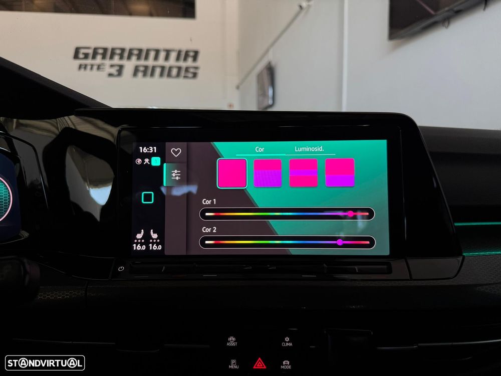 VW Golf 2.0 TDI GTD DSG - 34