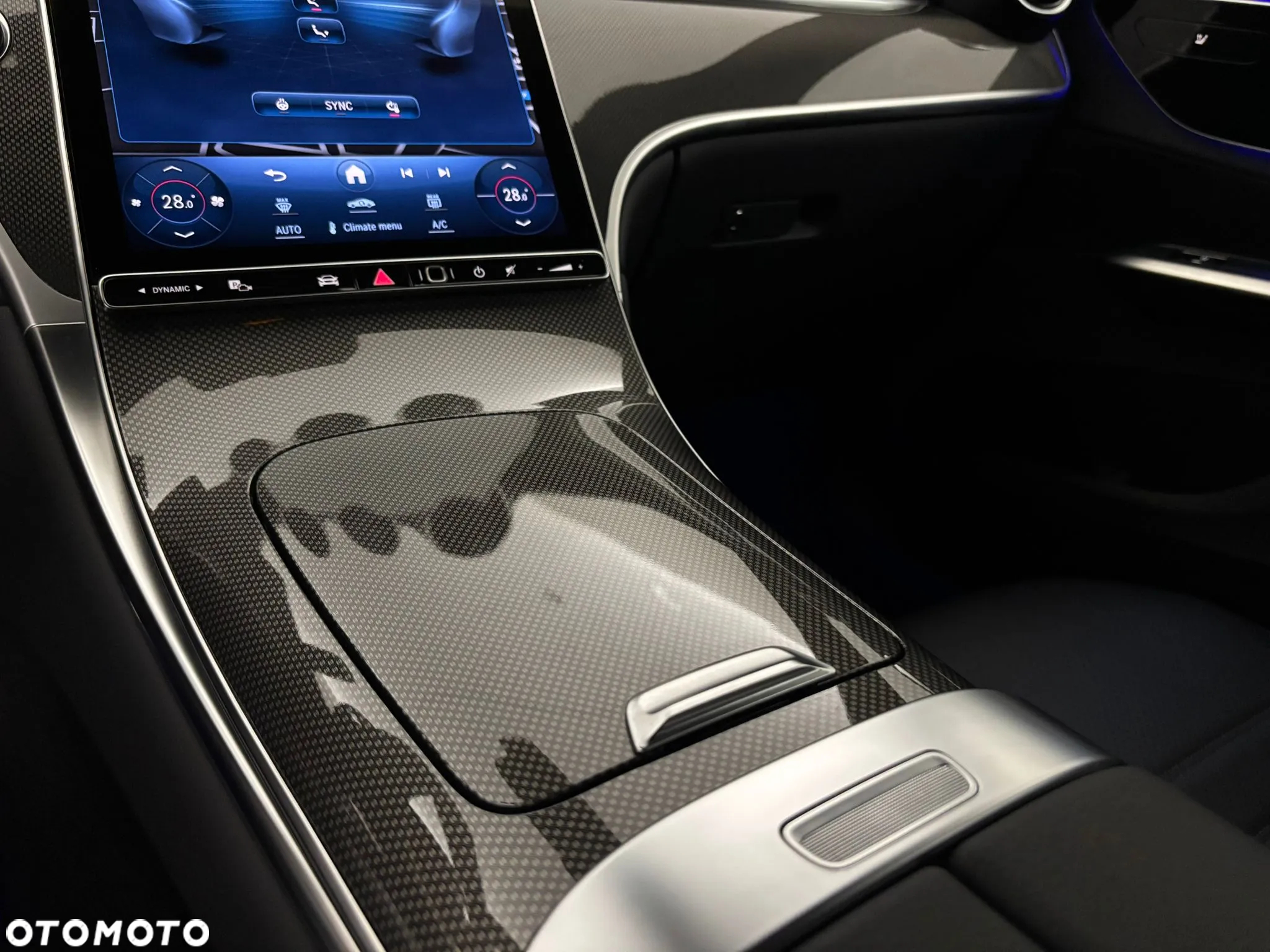 Mercedes-Benz GLC - 18