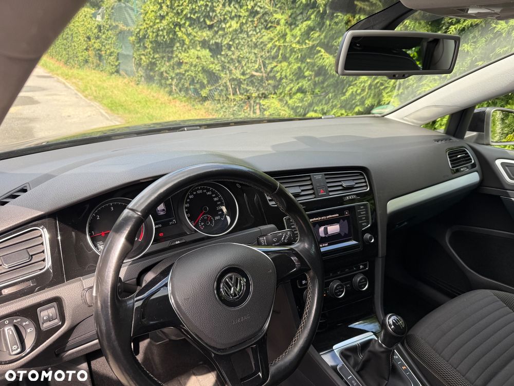 Volkswagen Golf 1.6 TDI BlueMotion Technology Cup - 14