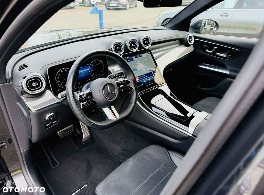 Mercedes-Benz GLC - 9