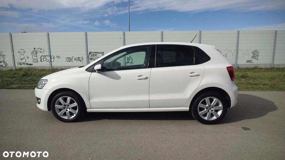 Volkswagen Polo - 4