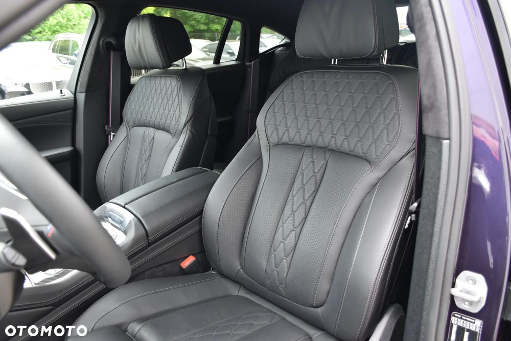BMW X6 M60i mHEV sport - 15
