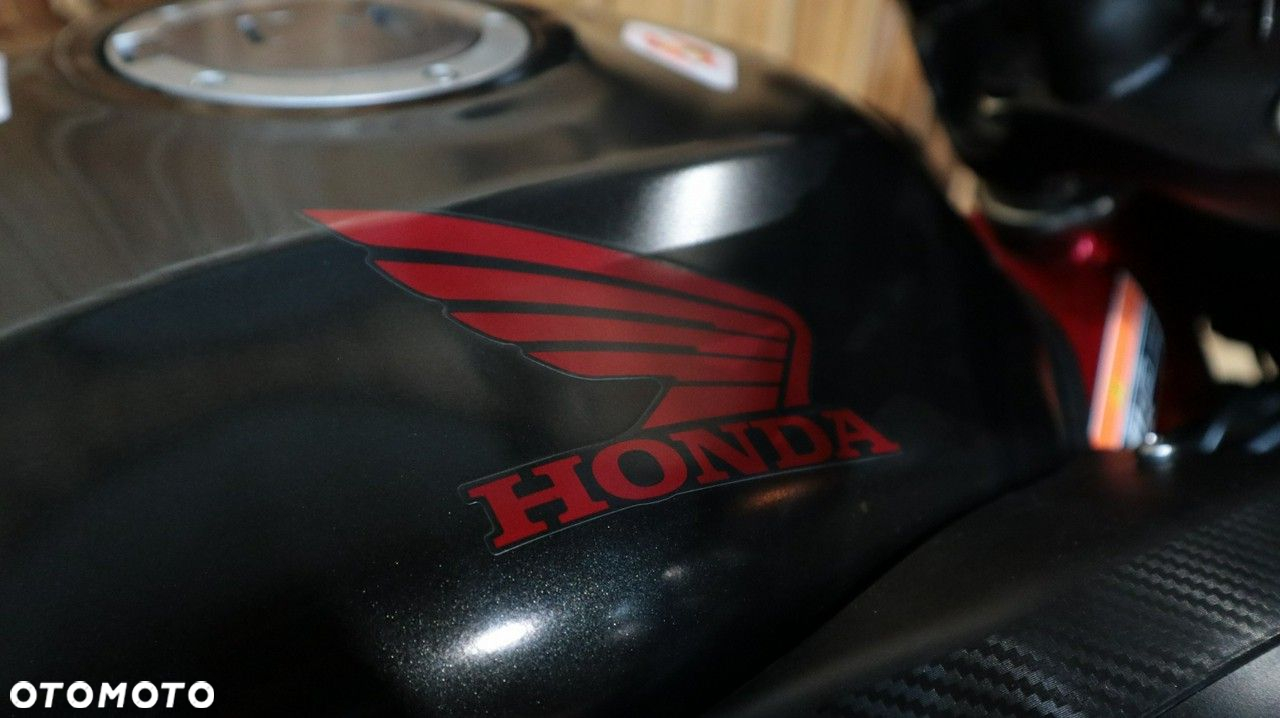 Honda CB - 24