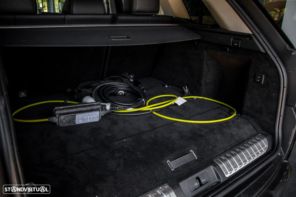 Land Rover Range Rover Sport P400e Hybrid HSE Dynamic - 29
