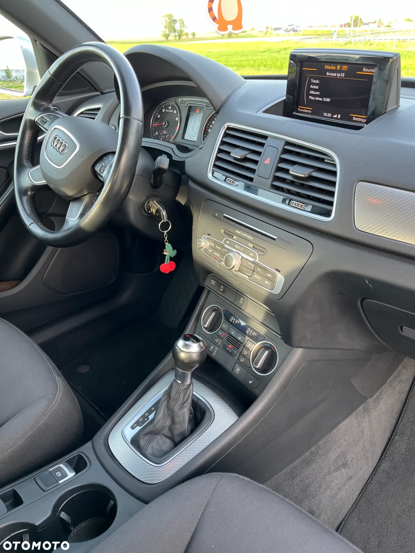 Audi Q3 1.4 TFSI S tronic - 12
