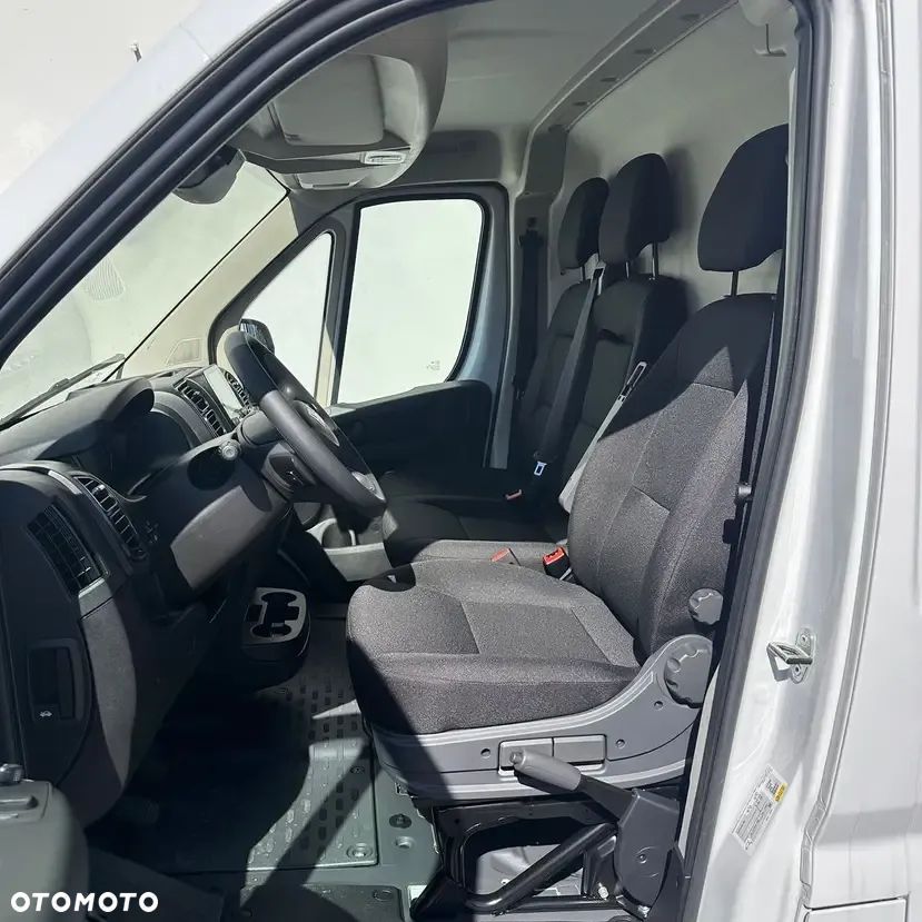 Fiat Ducato Furgon L2H2 140KM - 13