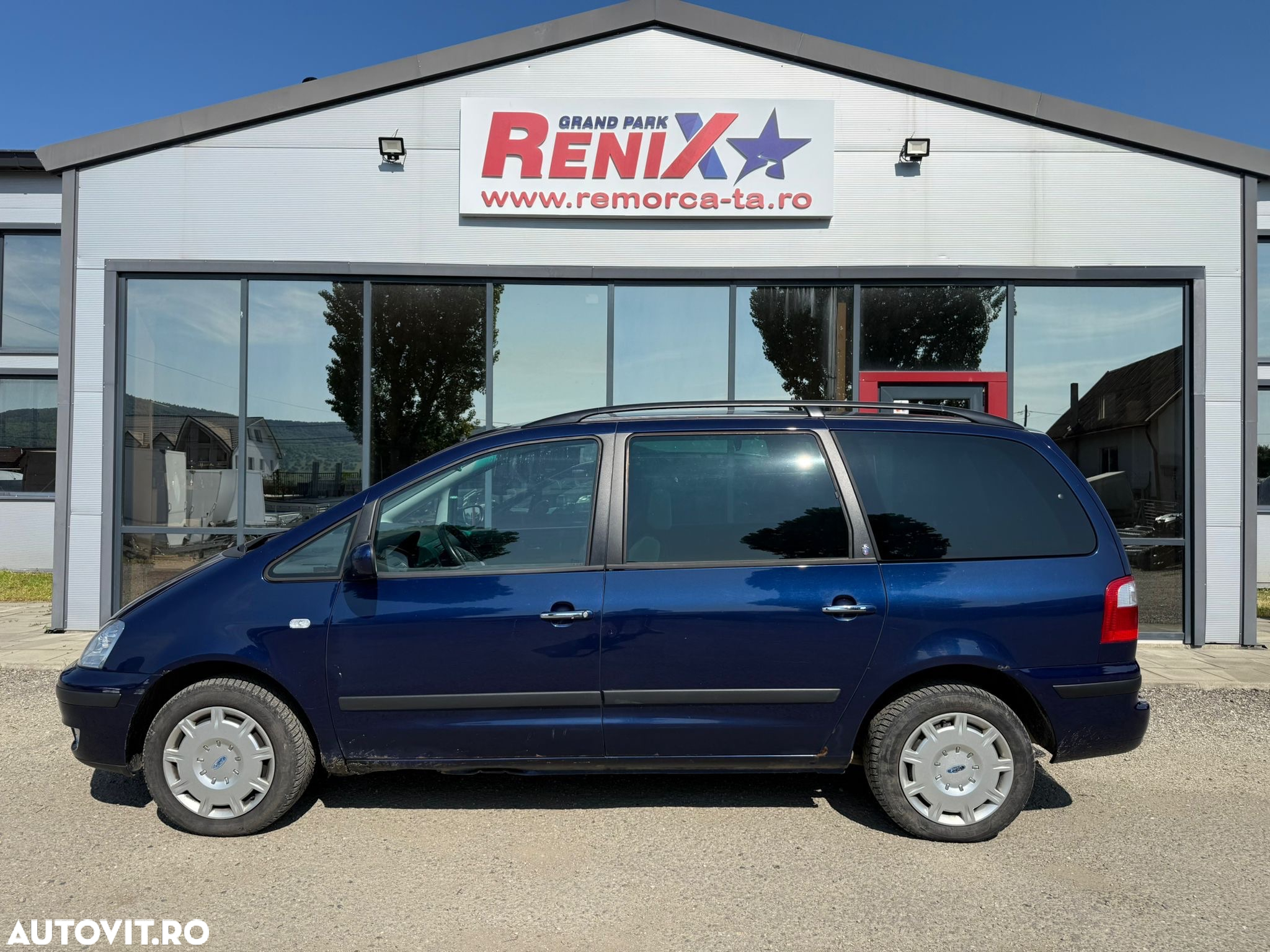 Ford Galaxy 1.9TD Trend - 4