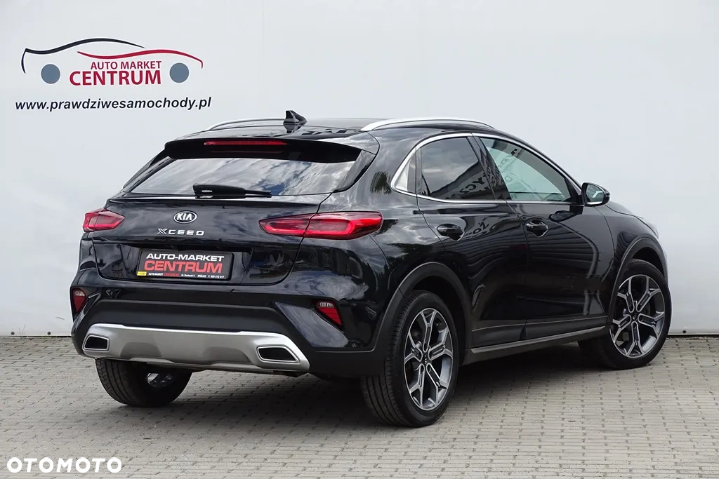Kia XCeed 1.6 T-GDI L Business Line DCT - 13