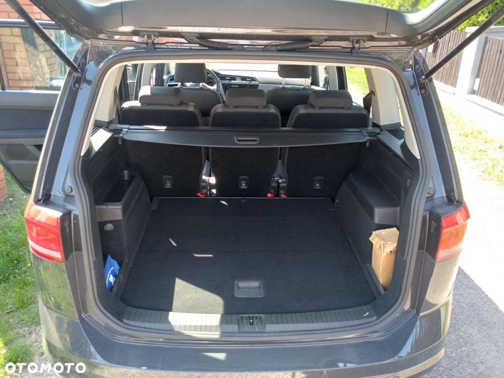 Volkswagen Touran 1.5 TSI EVO Trendline - 7