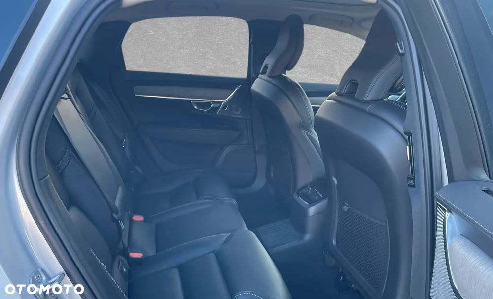 Volvo S90 T8 AWD Plug-In Hybrid Ultimate Dark - 8