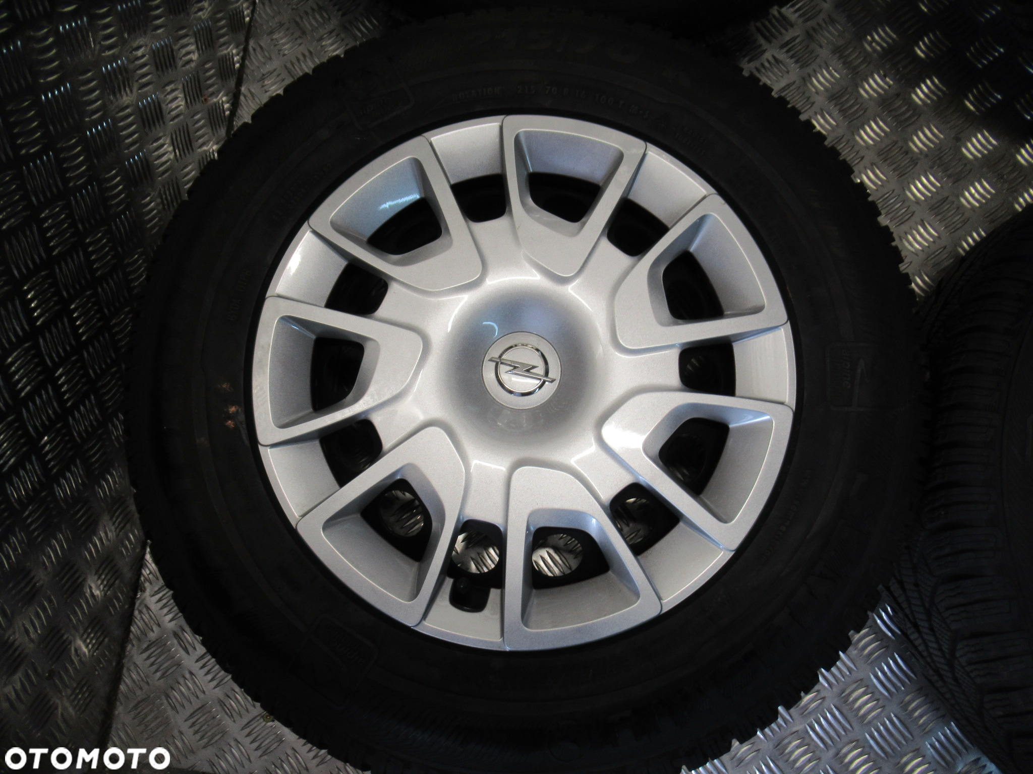 Koła Opel Grandland X 7Jx16 et44 5x108 7,7mm 19rok 7,8mm BDB - 3