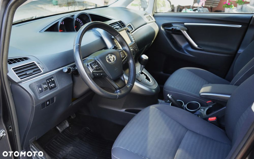 Toyota Verso - 14