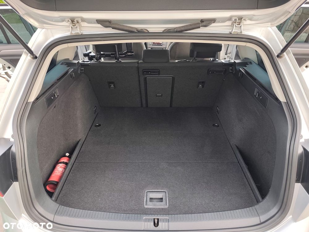 Volkswagen Golf 1.6 TDI BMT Highline - 9