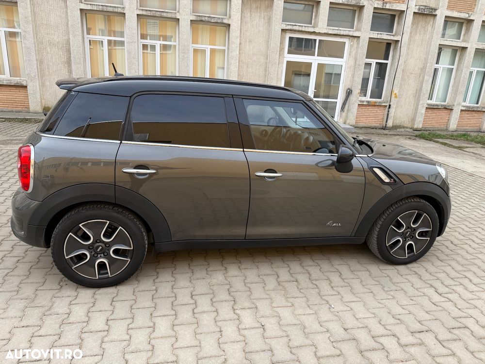Mini Countryman - 4